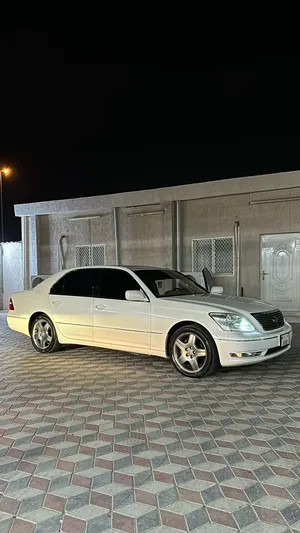 Used Lexus LS in Fujairah