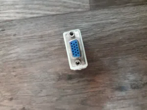سلام عليكم عندي محول DVI الي VGA للبيع سعر 25 د مكاني طرابلس الهضبة الشرقية