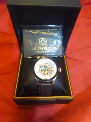 ساعة اكريبوس اتوماتيكية من امريكا