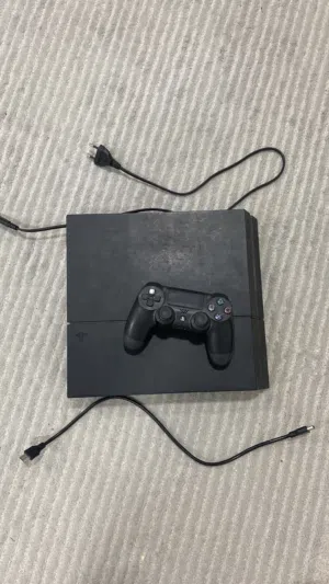PlayStation 4 PlayStation for sale in Al Dhahirah