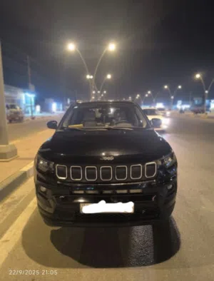 السلام عليكم للبيع جيب كومباس 22