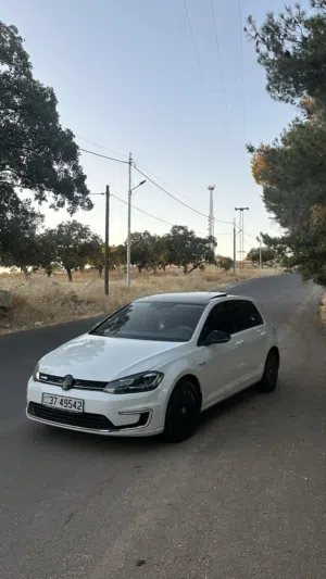 فولكس فاجن إي جولف (VW e-Golf) - موديل 2019 ترخيص جديد