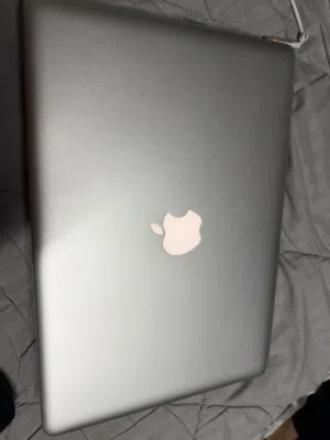 Apple MacBook for sell urgent