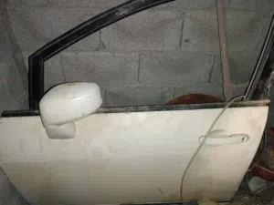 باب نيسان تيدا