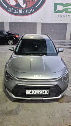 للبيع: كيا نيرو بلق-إن هايبرد (Plug-in Hybrid) موديل 2024 – أعلى مواصفات فل كامل بحالة الوكالة وجير