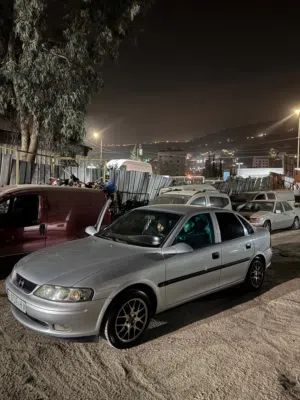 Used Opel Vectra in Nablus