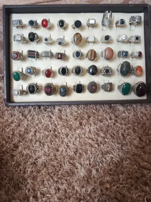 لعشاق الفضه والقطع المميزه 45 خاتم فضه قطع مكفوله ميه بالميه للبيع مجموعه كامله او بالحبه