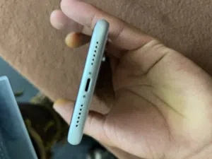 Apple iPhone XR 128 GB in Irbid