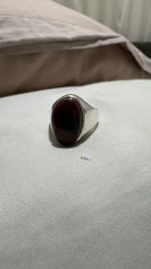عقيق يمني كبدي دموي