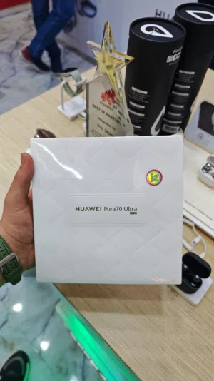 هاتف HUAWEI pura 70 ultra بسعر ممتاز