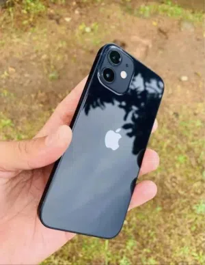 Apple iPhone 12 128 GB in Qasr Al-Akhiar
