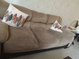 غرفة جلوس طقم  3قطع كامل بحالة مقبولة