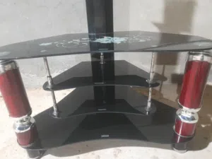 طاوله مستعمل استعمال انضيف