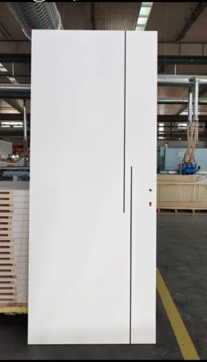 Full, fiver doors by one colour