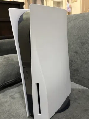 للبيع بليستيشن 5