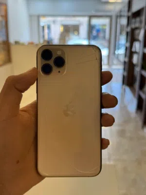 Apple iPhone 11 Pro 64 GB in Tripoli