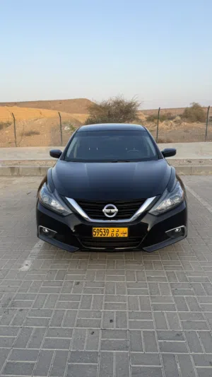 Used Nissan Altima in Muscat