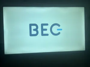للبيع تلفزيون 55 بوصه