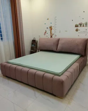 bed sale good quality 180-200m