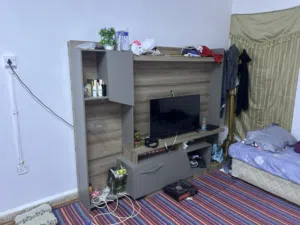 مكتبه تلفزيون و بلاستيشن