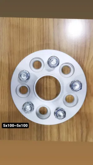 اسبيسرات كرولا خمس بلوط toyota Corolla adaptors