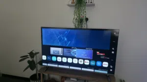 شاشة روميوا جديدة يوم صارلهم اقل الاسبوع عندي والتاريخ مذكور بالوصل