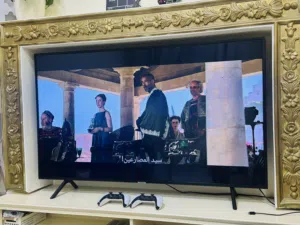 Samsung 55" Smart TV 4K UHD - Excellent Condition (Like New)