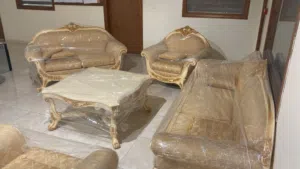 طقم كنب 7 مقاعد + طاولة وسط