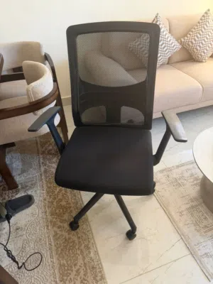 كرسي مكتب للبيع
