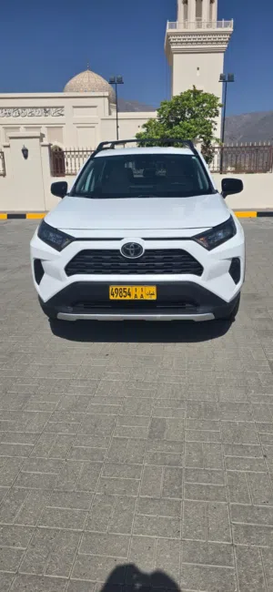 Used Toyota RAV 4 in Al Dakhiliya