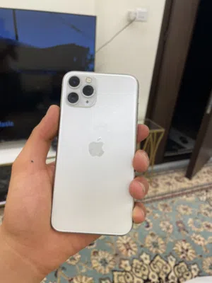 ايفون 11برو نضيف