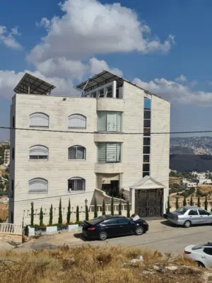  Building for Sale in Salt Al Balqa'