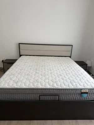 KING SIZE BED + MATTRESS + 2 DRAWERS