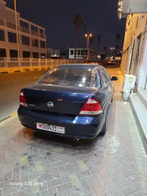 Nissan Sunny 2010