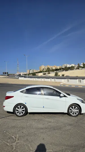 اكسنت 2012