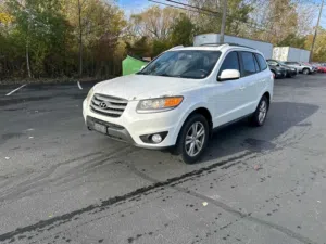 Used Hyundai Santa Fe in Tripoli