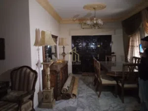 بالقرب من دوار ام اذينة في الرابية شقة ارضية 181م مفروشة جزئي بسعر مميز / ref 1305