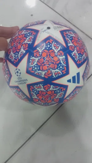 كرة قدم اديدس اصلي