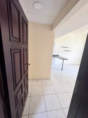 للايجار  استديو الراشديه 3