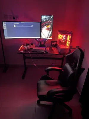 ستب PC *5060*جيمينج للبيع كامل شاشتين مع جهاز وطاولة وكرسي جيمينج بالكامل