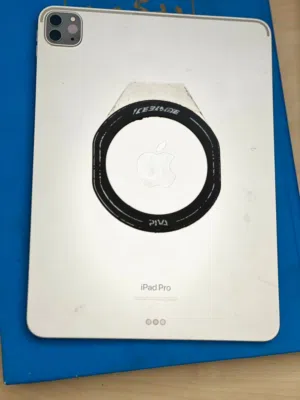 Apple iPad pro 2 128 GB in Benghazi