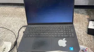 لابتوب ديل للبيع لايشكو من اي مشكله