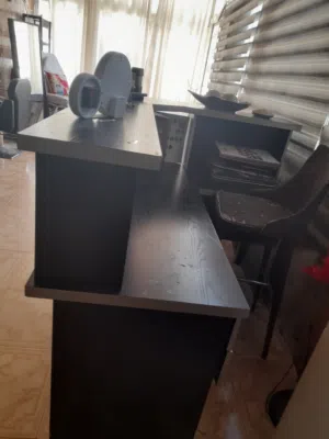 مكاتب للبيع للإستفسار