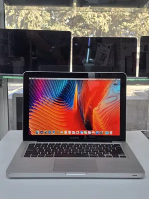 MacBook Pro 13 2010 Core 2 duo 4GB Ram 250GB HDD  لابتوب ابل