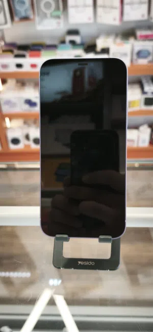 iphone 12 تخزين : 128g بطارية : 89% لون بنفسجي وكالة الوكالة بسعر الحررررررق