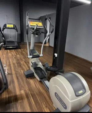 Coross trenar Technogym
