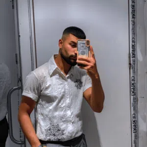 منتظر 