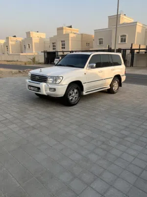 للبيع لاندكروزر2004 ثمانية سلندر Land Cruiser V8 2004 for sale