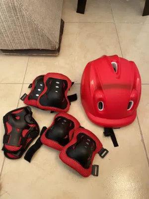 خوذة للبسكليت أو سكوتر أو بوت عجال