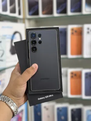 Samsung Galaxy S25 Ultra 512 GB in Muscat